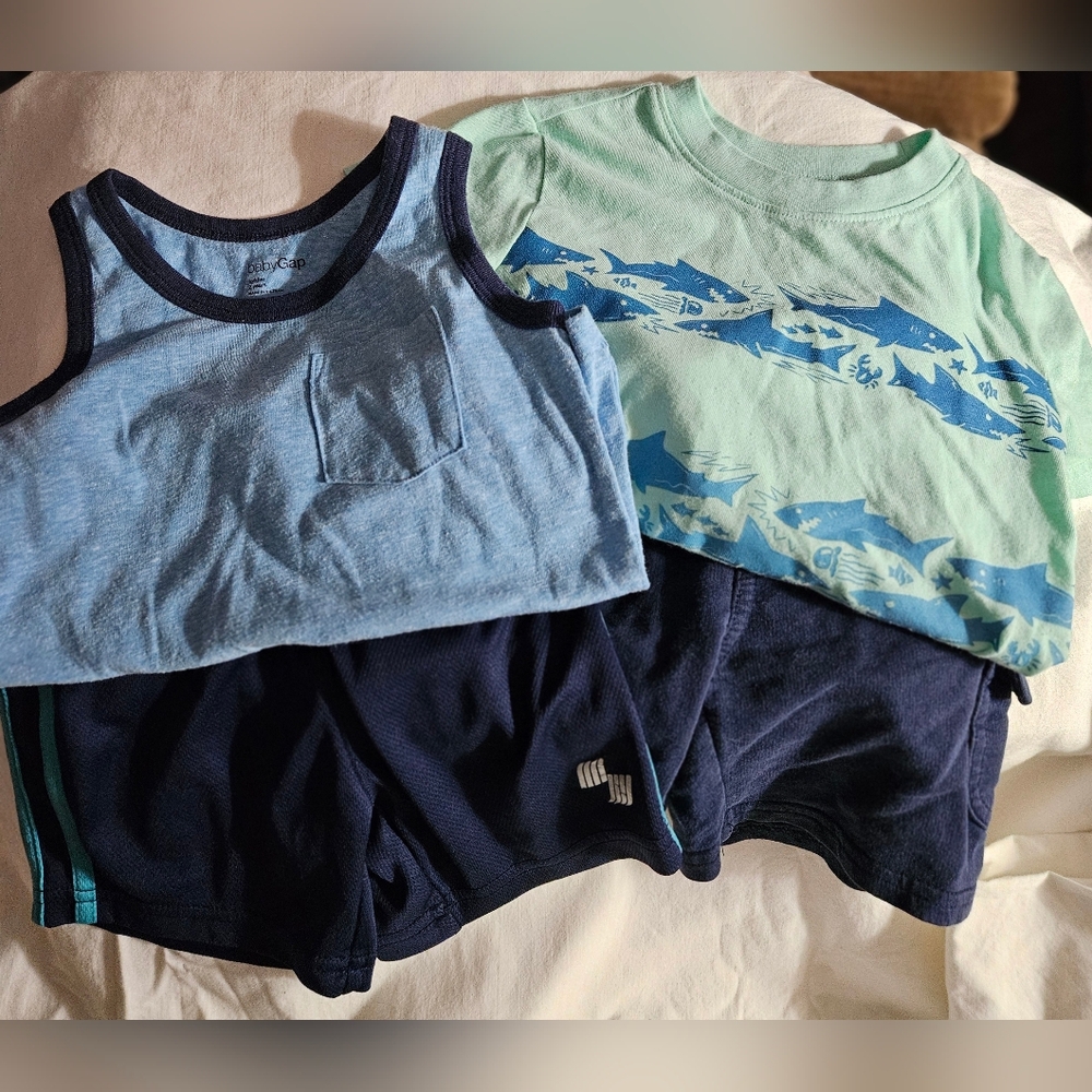 Toddler Sixe 2T lot 6 - gap jumping beans & chikdrens place